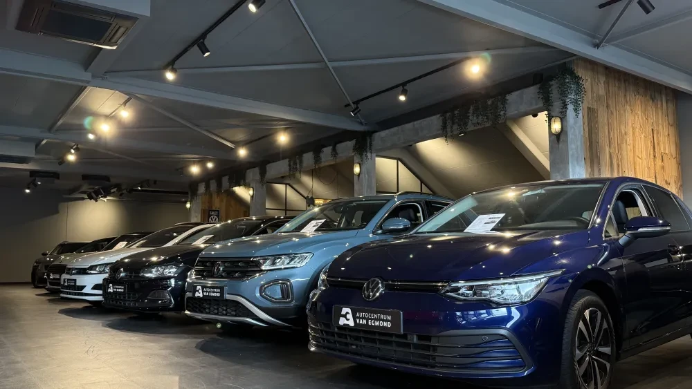 SHOWROOM